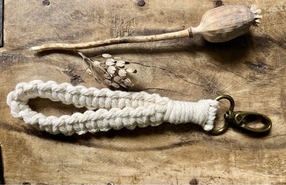 2 Stück Makramee Schlüsselanhänger - Handgeflochtene Baumwollbänder In Boho-Optik