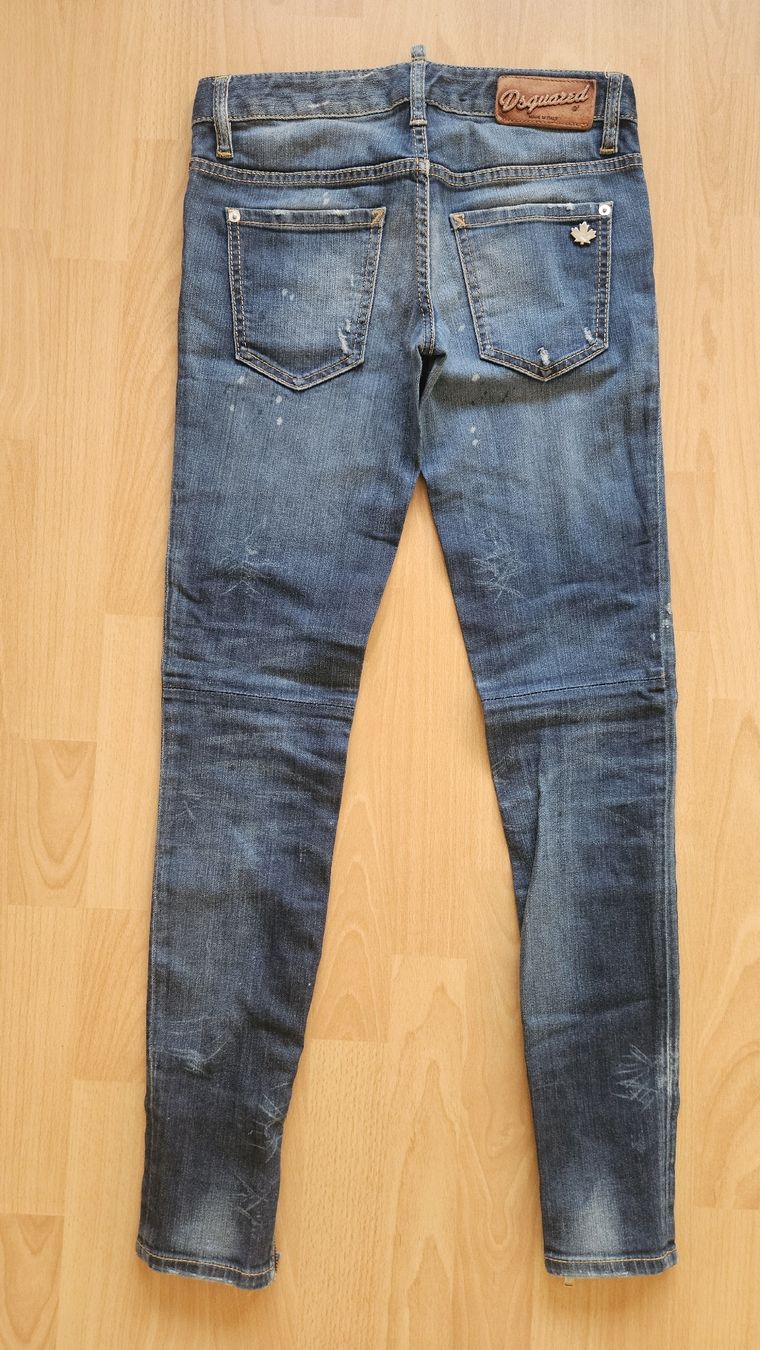Dsquared2 Jeans: DISQUARED2 Jeans 40 (IT)  – Usato da Rheinfelden venduto da DHS 7