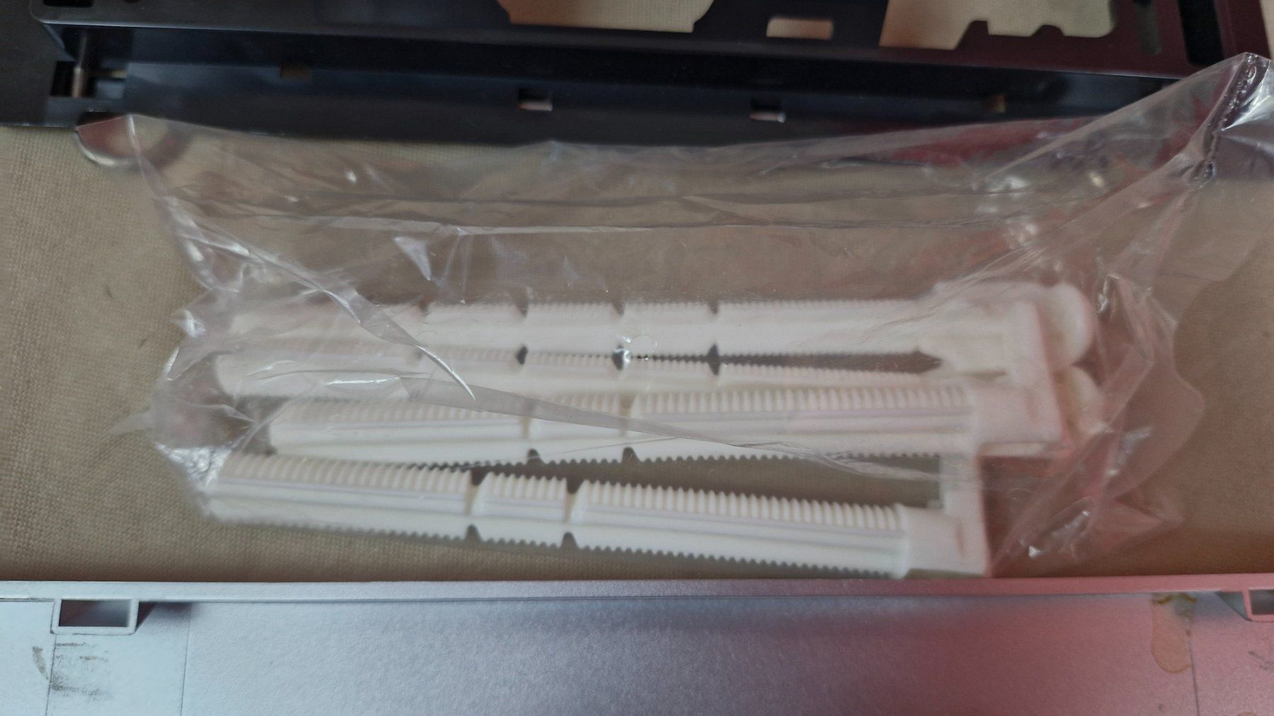 WC: Betätigungsplatte passend zu Geberit Sigma01 silber – Neu und originalverpackt aus Dorf von Zur-Lingg 2