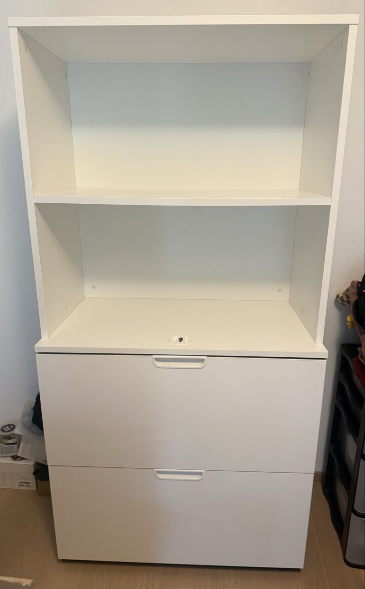 Schränke: Office cabinet with Two Drawers and Combination Lock – Gebraucht aus Dietlikon von lot_rel