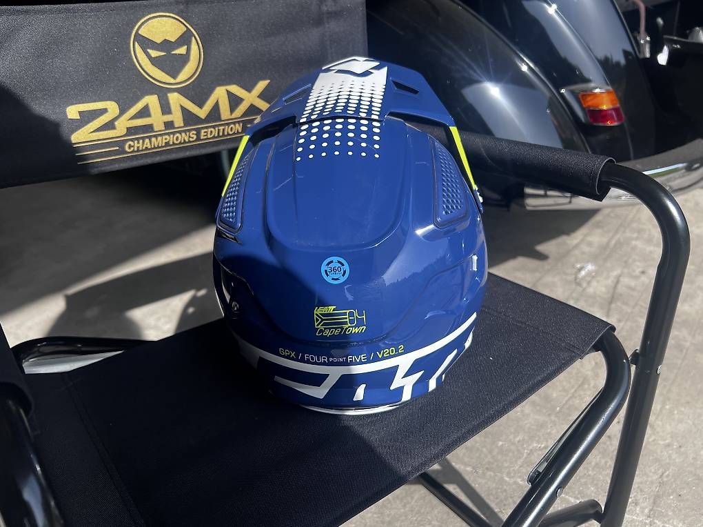 Caschi & visiere: Helm Motocross Blau M – Usato da Immensee venduto da Mdin 1