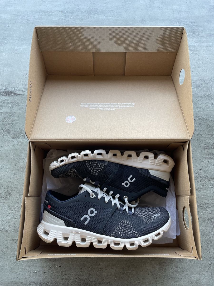 On Scarpe da donna: ON cloud X taille 37,5 – Nuovo e nell'imballaggio originale da orbe venduto da Reb_04