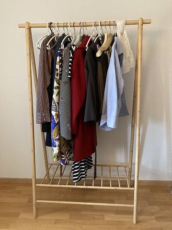Guardaroba: Holz Garderobe – Usato da Seftigen venduto da Hanna030 1