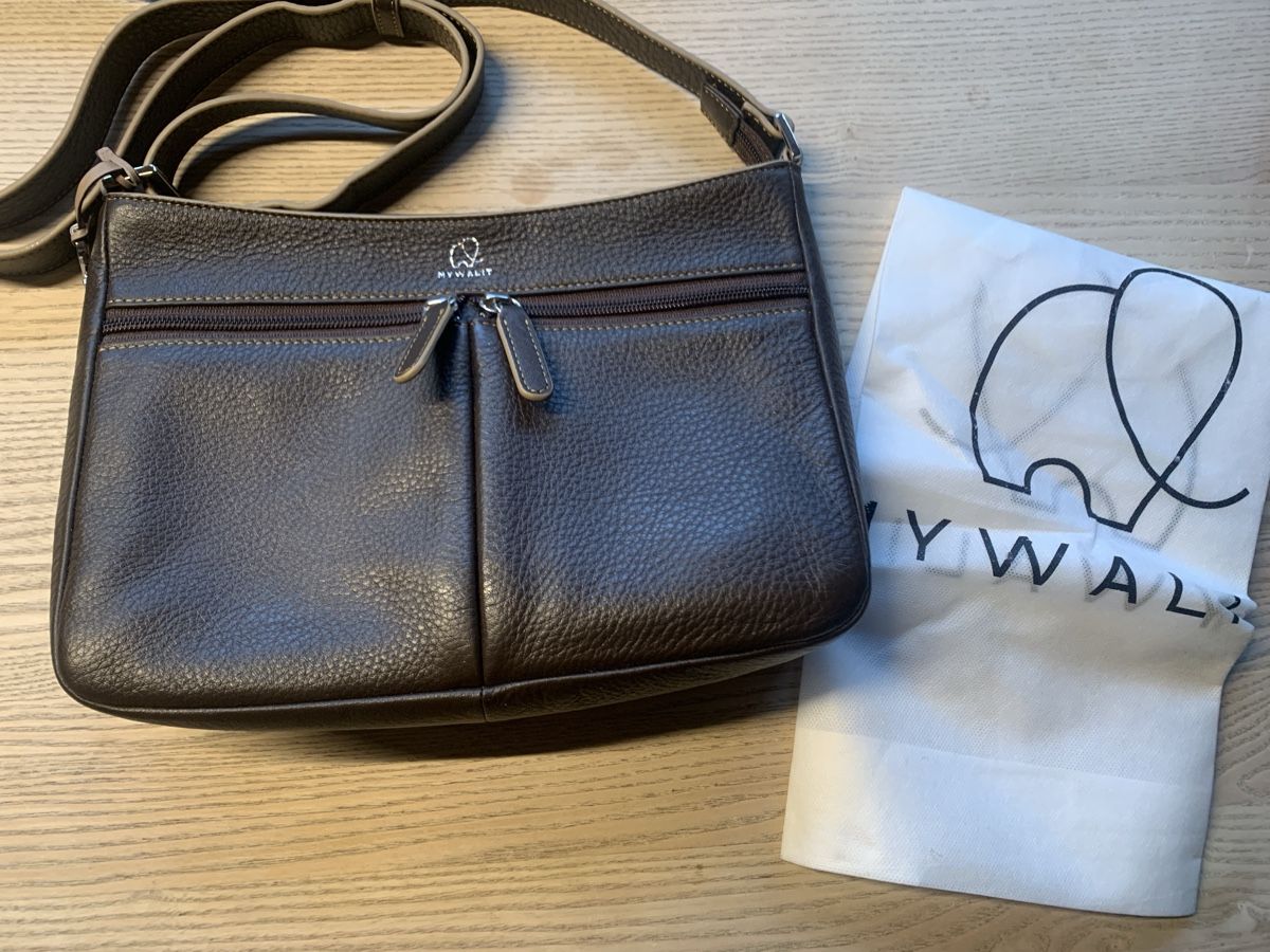 Borse da donna: Mywalit Umhängetasche – Nuovo e nell'imballaggio originale da Märstetten venduto da fury_psg 6