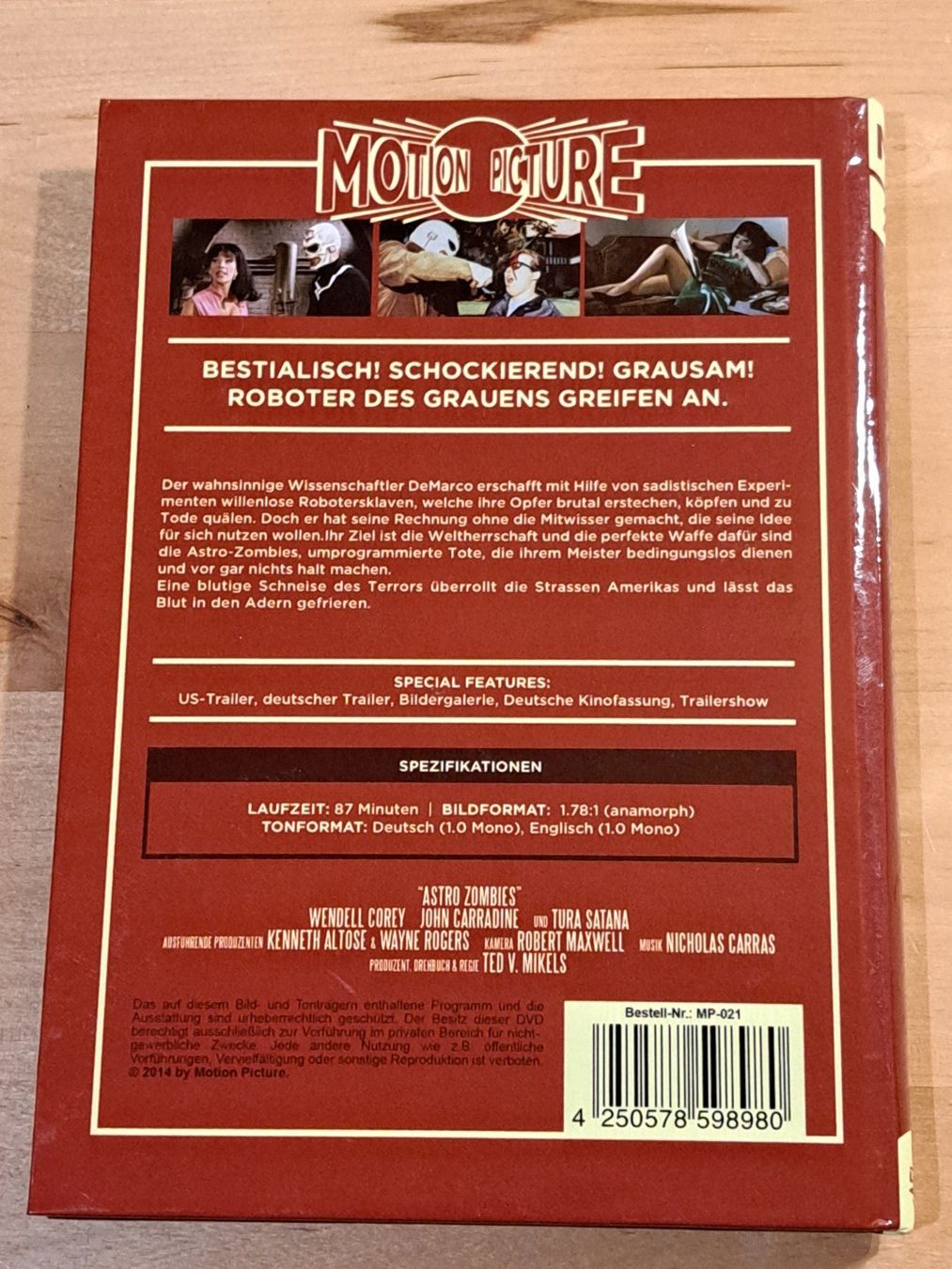 Tutti i DVDs: DVD Hartbox ASTRO ZOMBIES von Ted v. Mikels – Nuovo (secondo la descrizione) da Unterseen venduto da Kanica 1