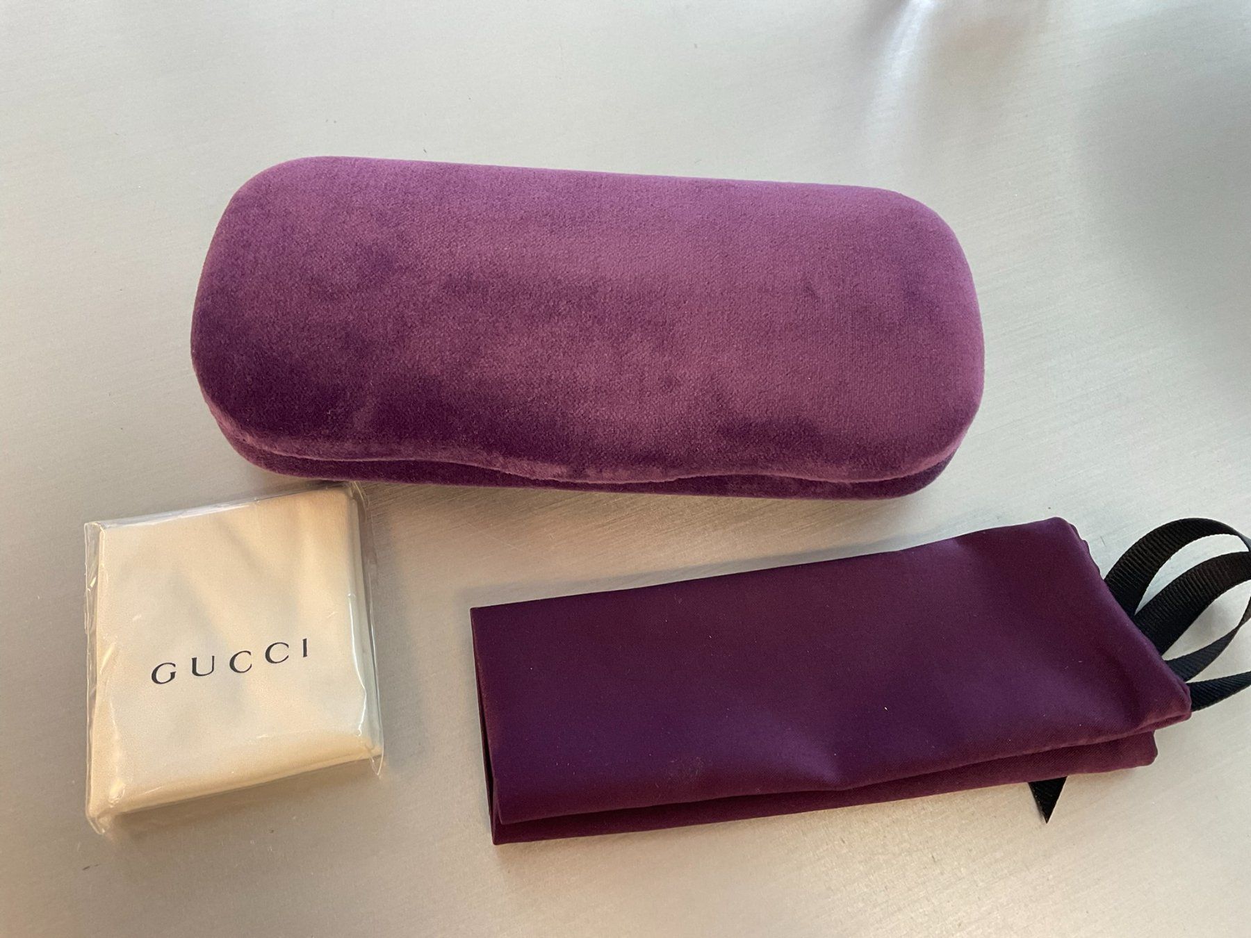 Gucci Occhiali & Lenti: Gucci Sonnenbrille nie getragen – Nuovo (secondo la descrizione) da Zürich venduto da artemis_c 2