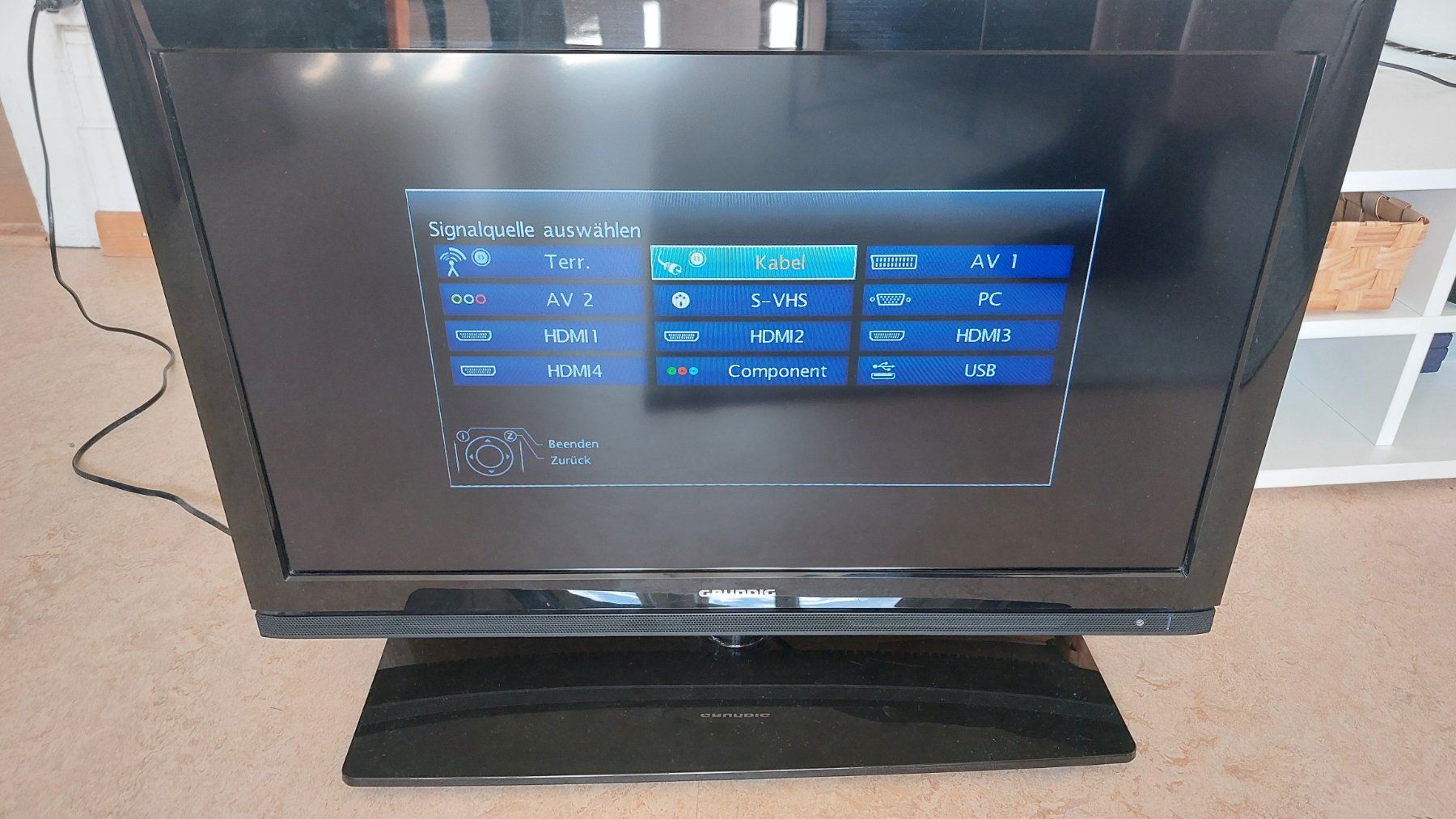 Grundig Televisori: Grundig LCD TV 26" – Usato da Zürich venduto da tham 2