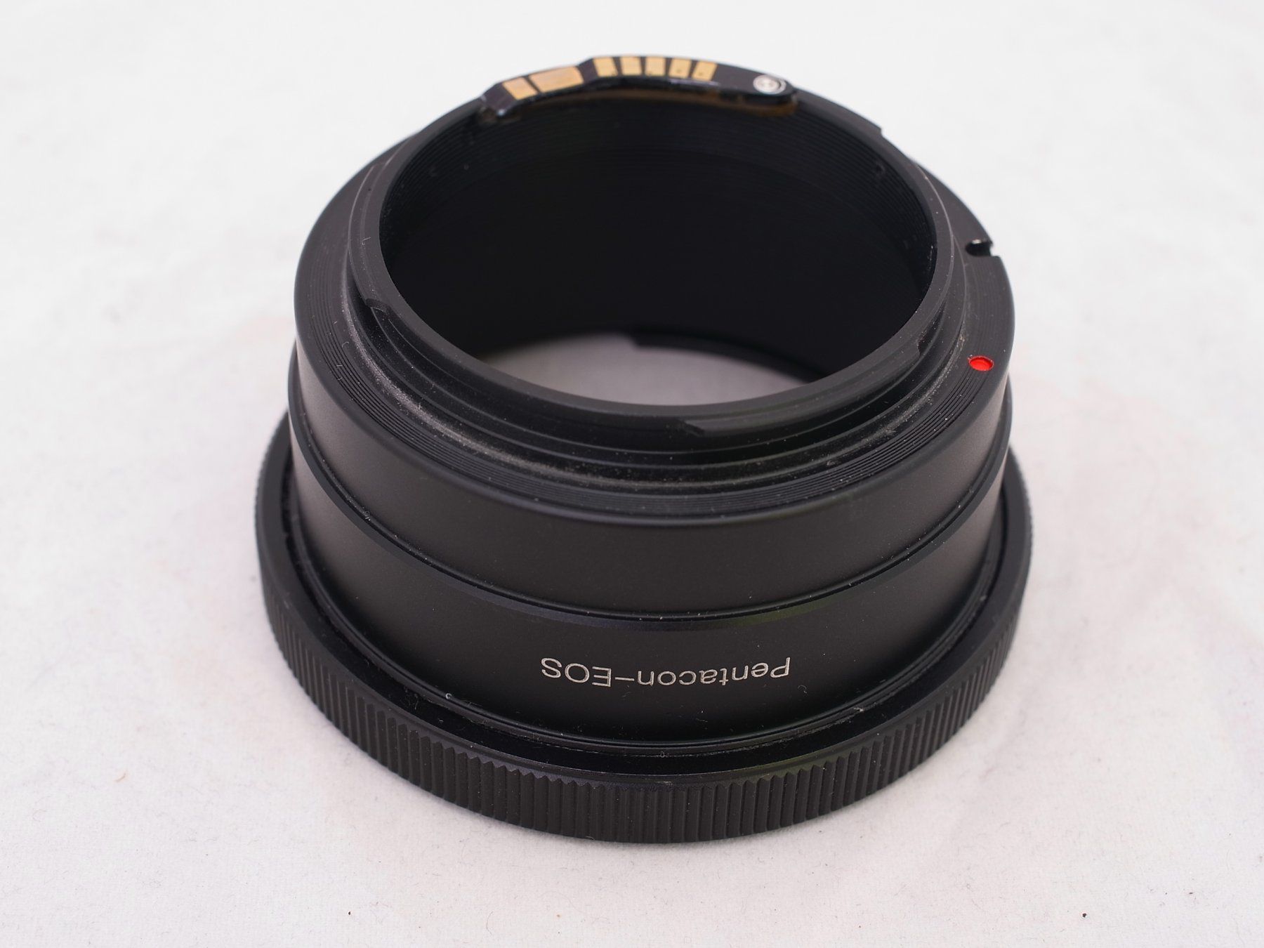 Adattatori foto: Neuer Adapter Pentacon Six - Canon EF – Nuovo (secondo la descrizione) da Zürich venduto da dnk_nrd8