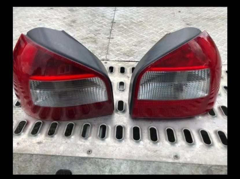 Audi Tutti pezzi di ricambio auto: Audi A3 Heckleuchten li+re – Usato da Rothenhausen venduto da Deltassion