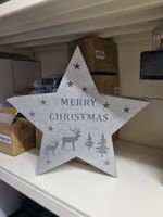 Neu LED Stern aus Metall, Silber Glitzer, Merry Christmas!