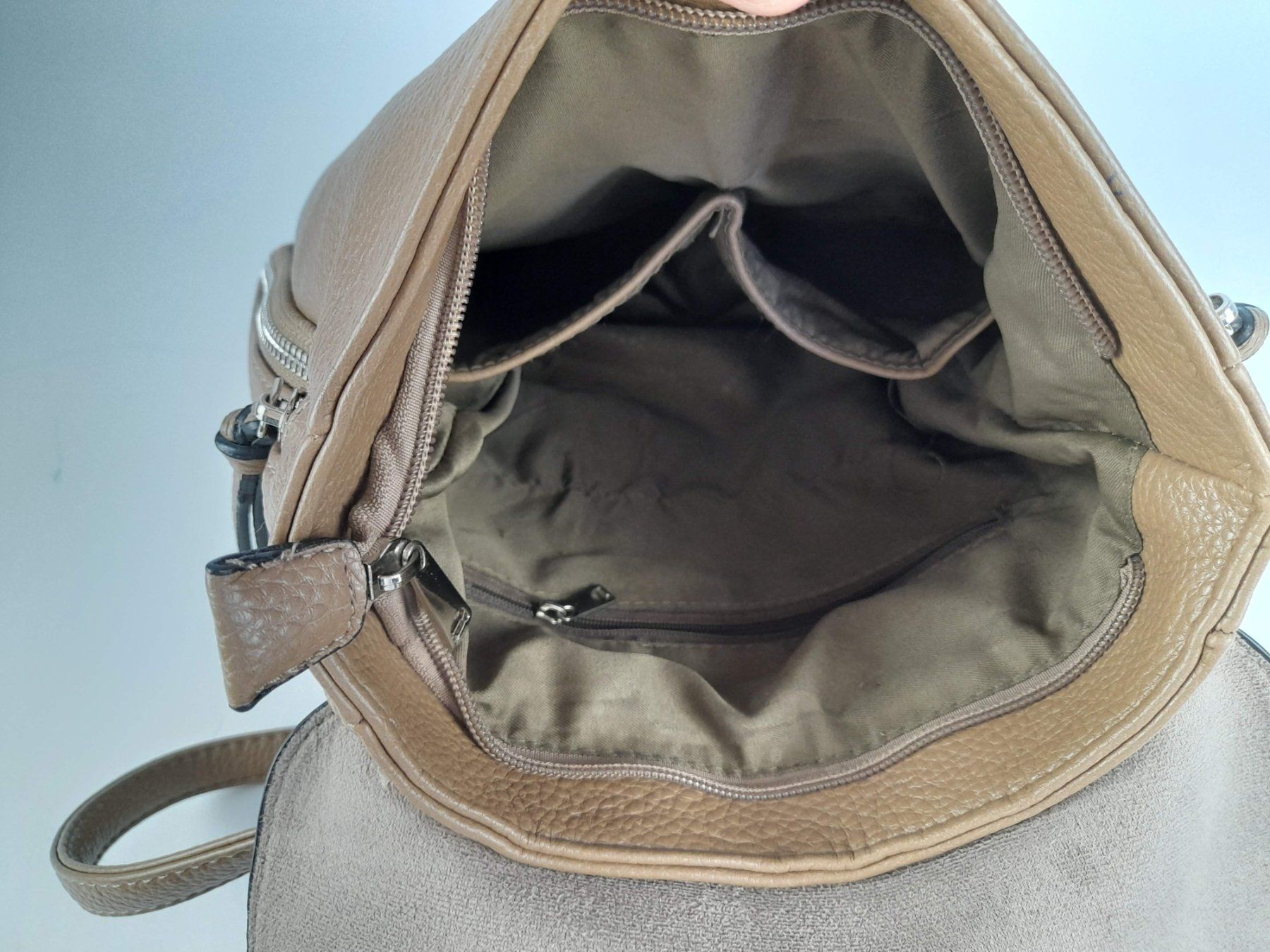 Zaini: Brauner Rucksack – Usato da Liebefeld venduto da Restwert_Liebefeld 2