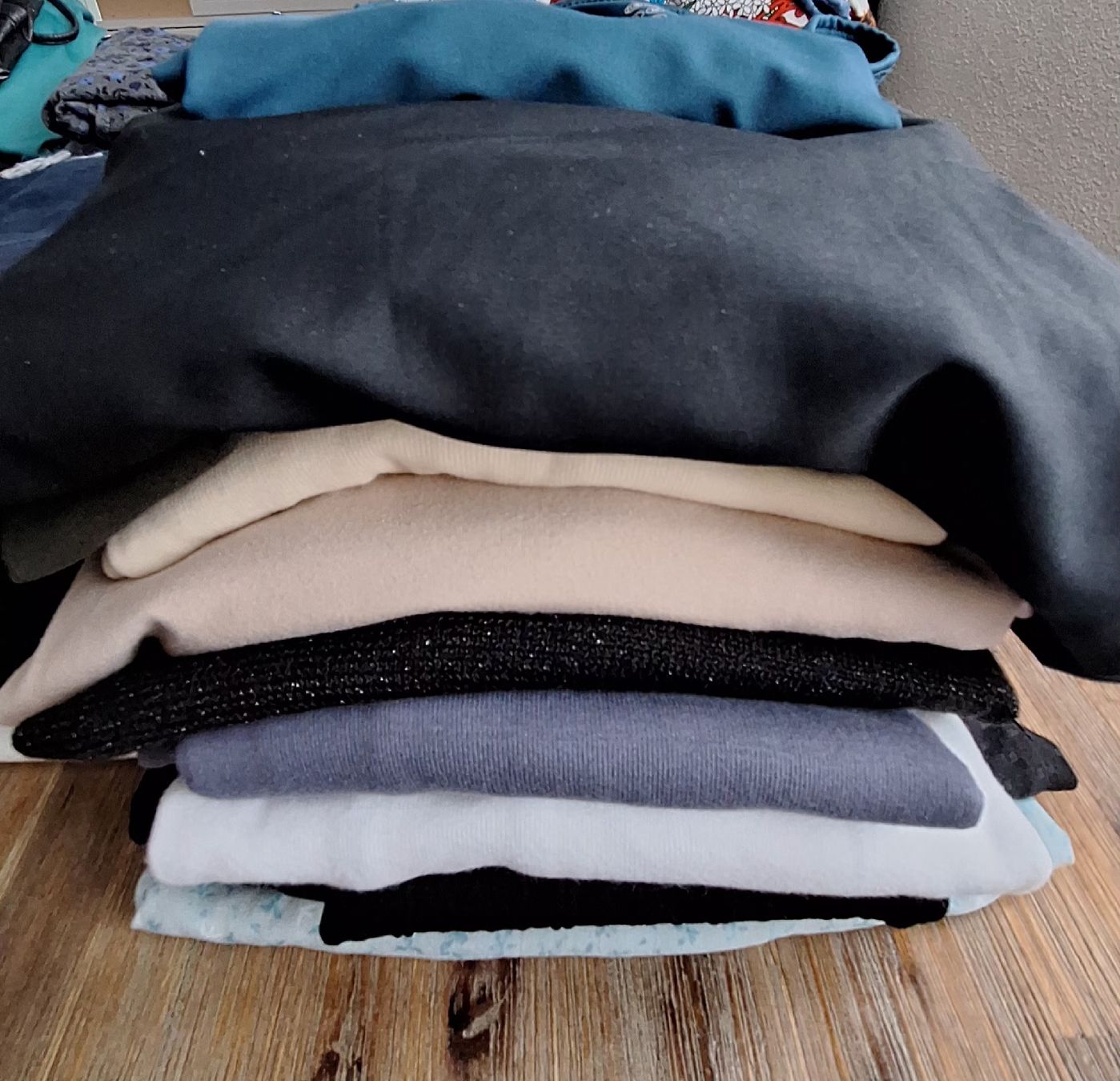Lotti di vestiti: XXL Kleiderpaket Gr.L/40/42 – Usato da Oberrindal venduto da tauri1 4