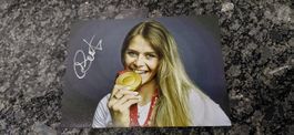 Autogramm Corinne Suter