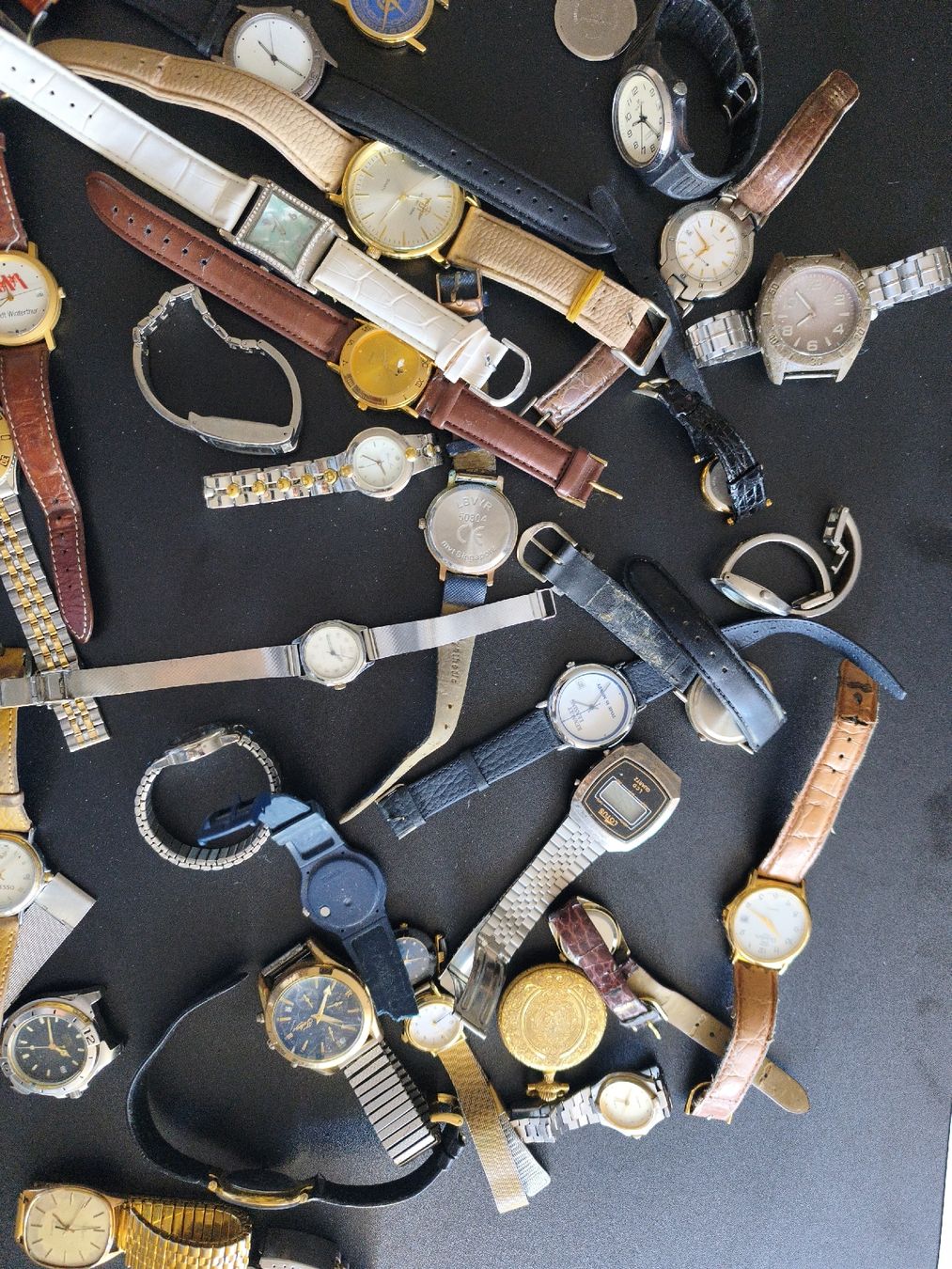 Orologi: Armbanduhr konvolut 2 – Difettoso da Kreuzlingen venduto da dad_9x7b 4