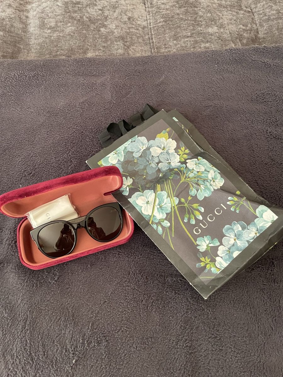 Gucci Occhiali & Lenti: Gucci Sonnenbrille Original – Nuovo (secondo la descrizione) da Zürich venduto da cosmic_mariposa 1