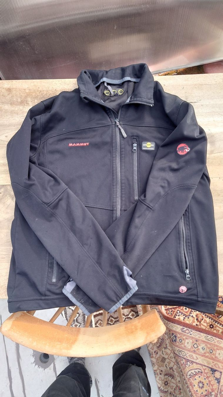 Giacche: Secondhand Mammut Jacke Gr. XL – Usato da Wittenbach venduto da Aberanders