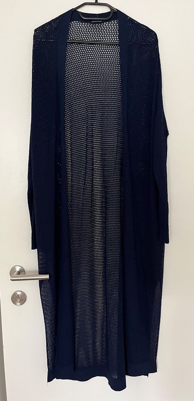 Tuniken: Cardigan One Size, Farbe dunkelblau – Neu (gemäss Beschreibung) aus Triesen von atos87