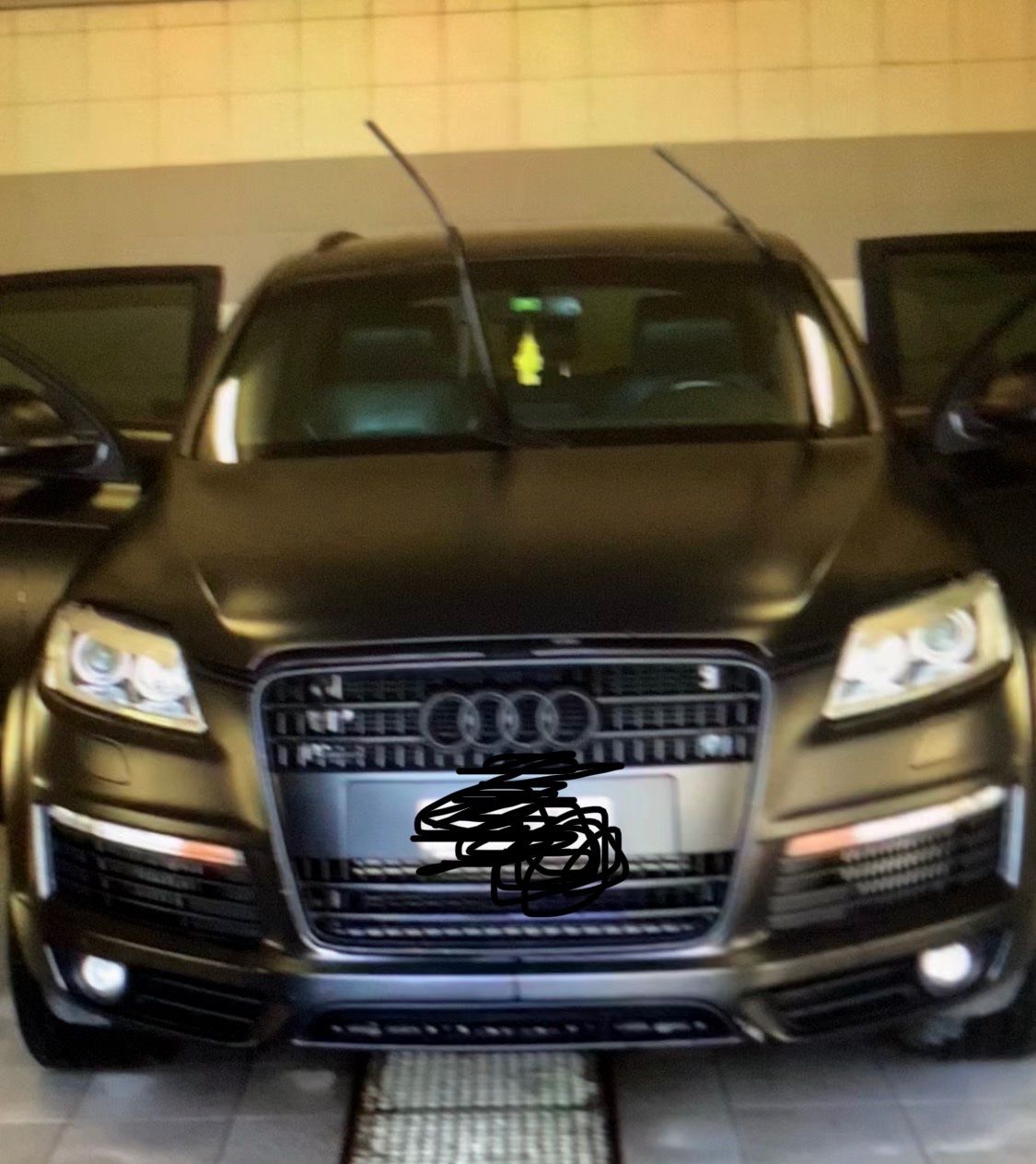 Audi Autos: Audi Q7 S line – Gebraucht aus LA CHAUX-DE-FONDS von Yasleo 6