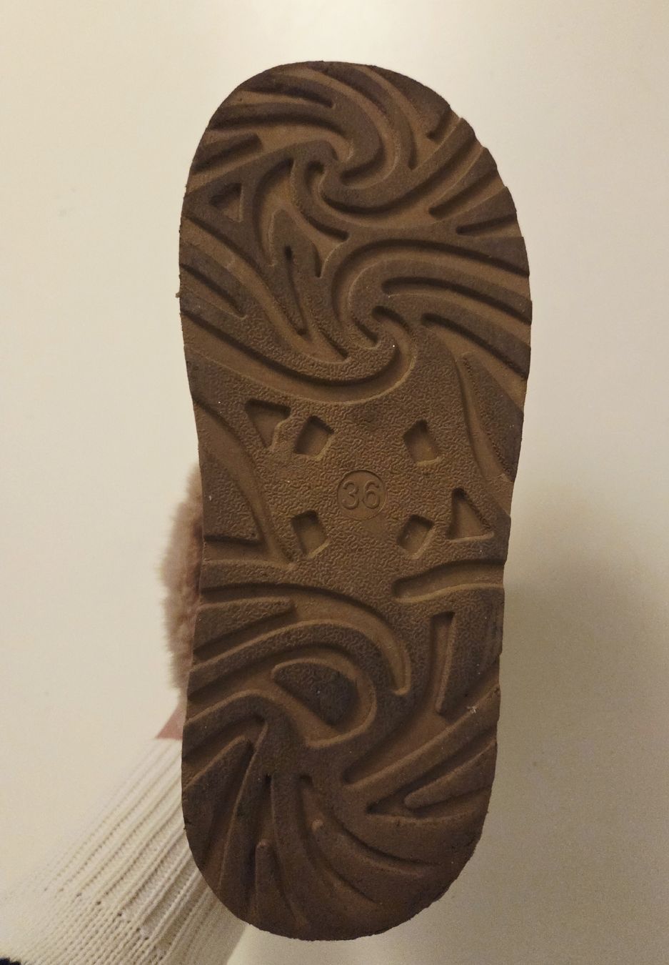 Schuhe für Mädchen: Kuschelige Boots – Neu (gemäss Beschreibung) aus Riehen von Bliss1978 2