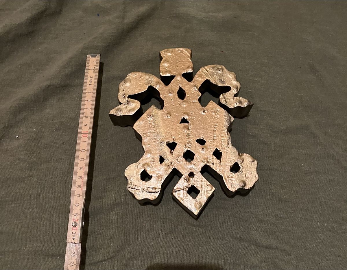 Tutte le decorazioni: HolzWandbild "Endlosknoten" – Usato da Urnäsch venduto da schneewittli. 1