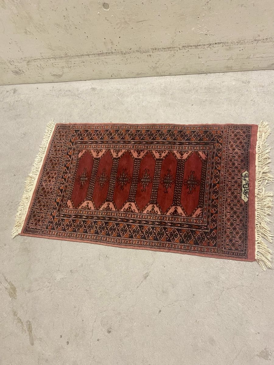 Tappeti: vintage roter Orient Teppich Läufer Wandteppich – Usato da Rickenbach ZH venduto da Der-Insider