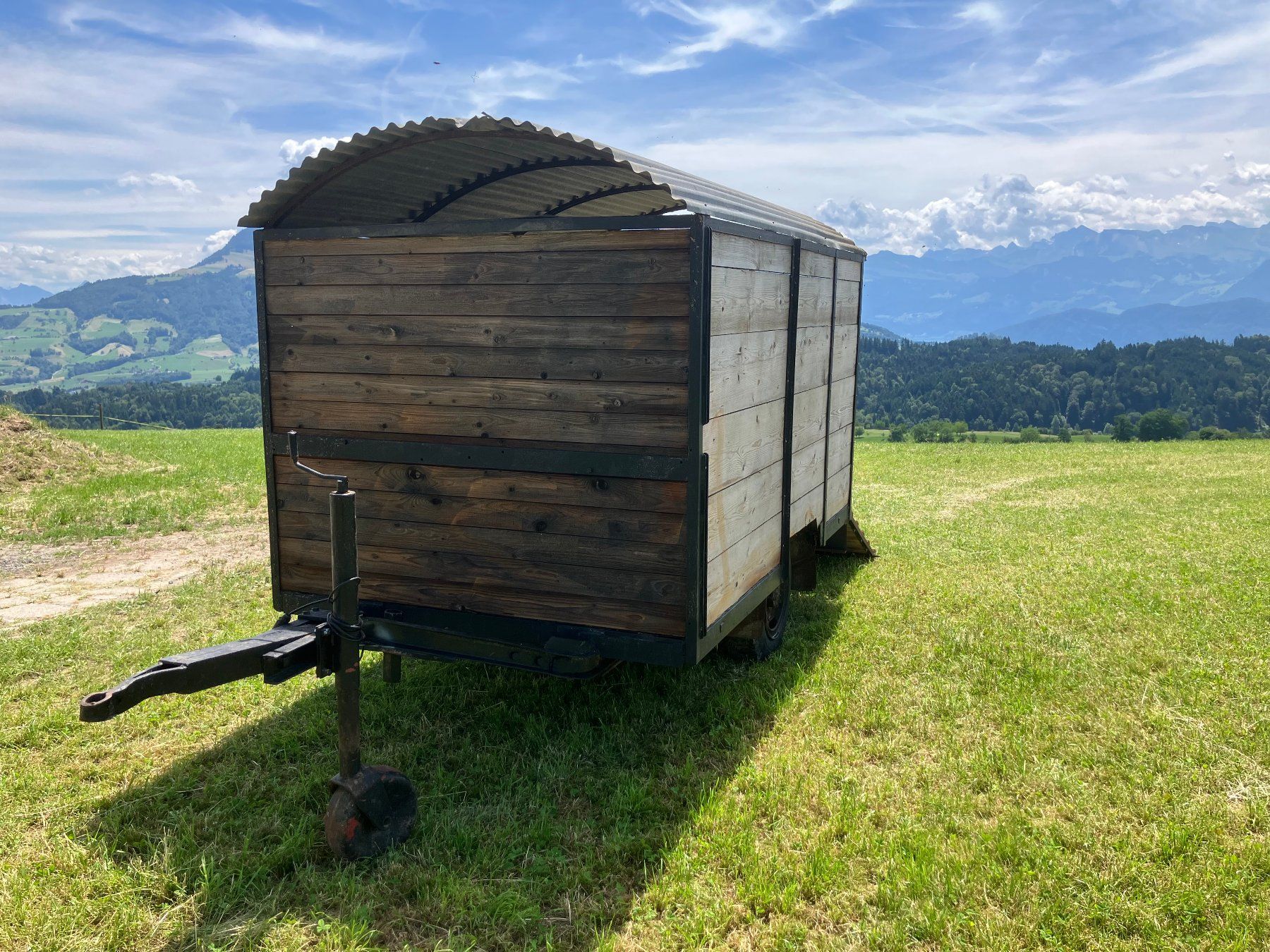 Rimorchi: Viehanhänger/Viehwagen – Usato da Udligenswil venduto da Mgima 2