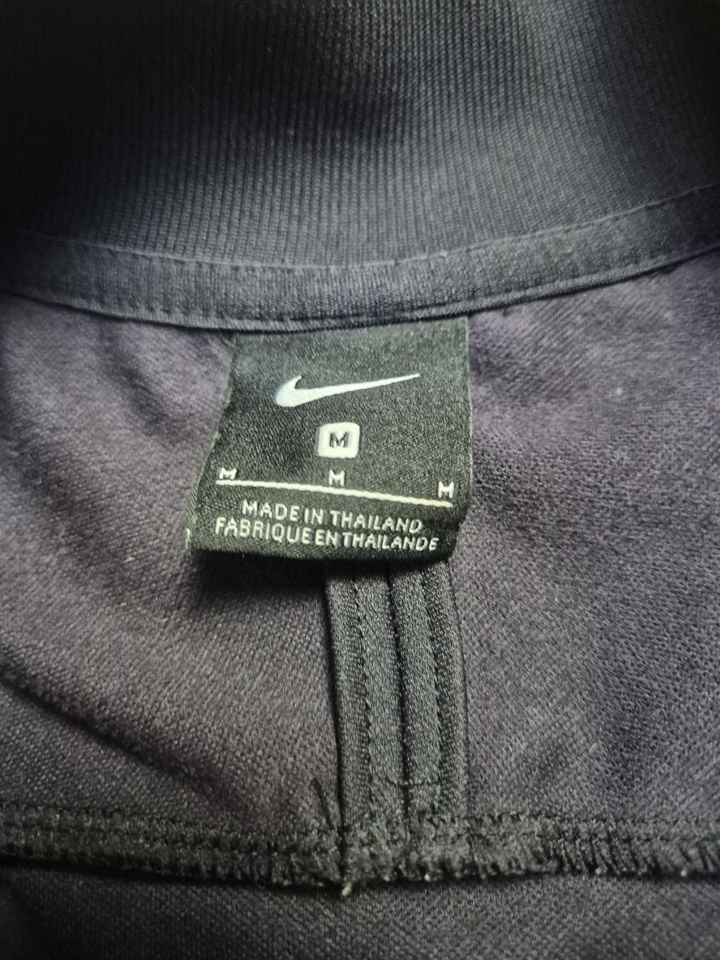 Nike Giacche: Nike 19/20 Paris Saint-Germain Jacke Gr. M – Nuovo (secondo la descrizione) da St. Gallen venduto da CaliSunshine 4