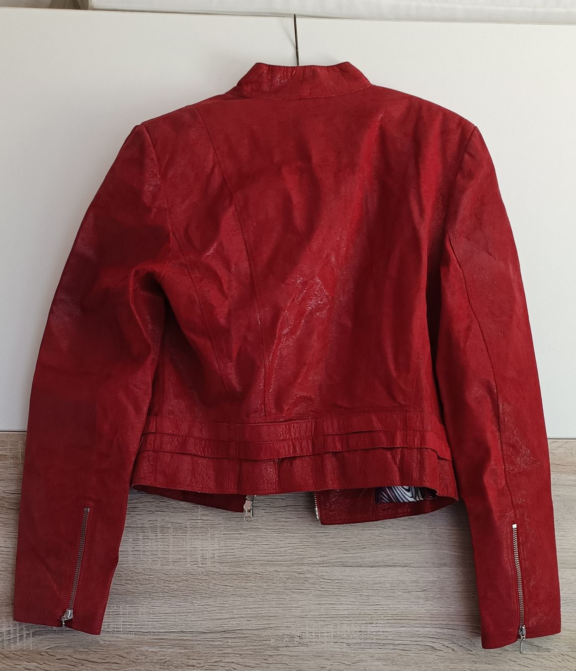 Giacche: Rote Lederjacke Gr36 Echtes Leder – Usato da Mumpf venduto da anelva 1