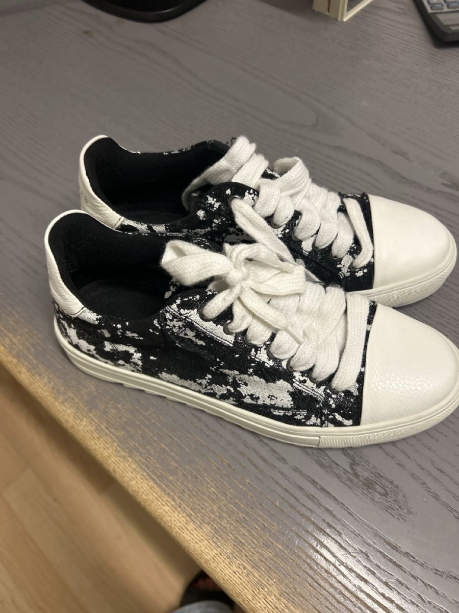 Herrenschuhe: Basket numéris neuve  – Neu (gemäss Beschreibung) aus Martigny von lau_8rgd 2