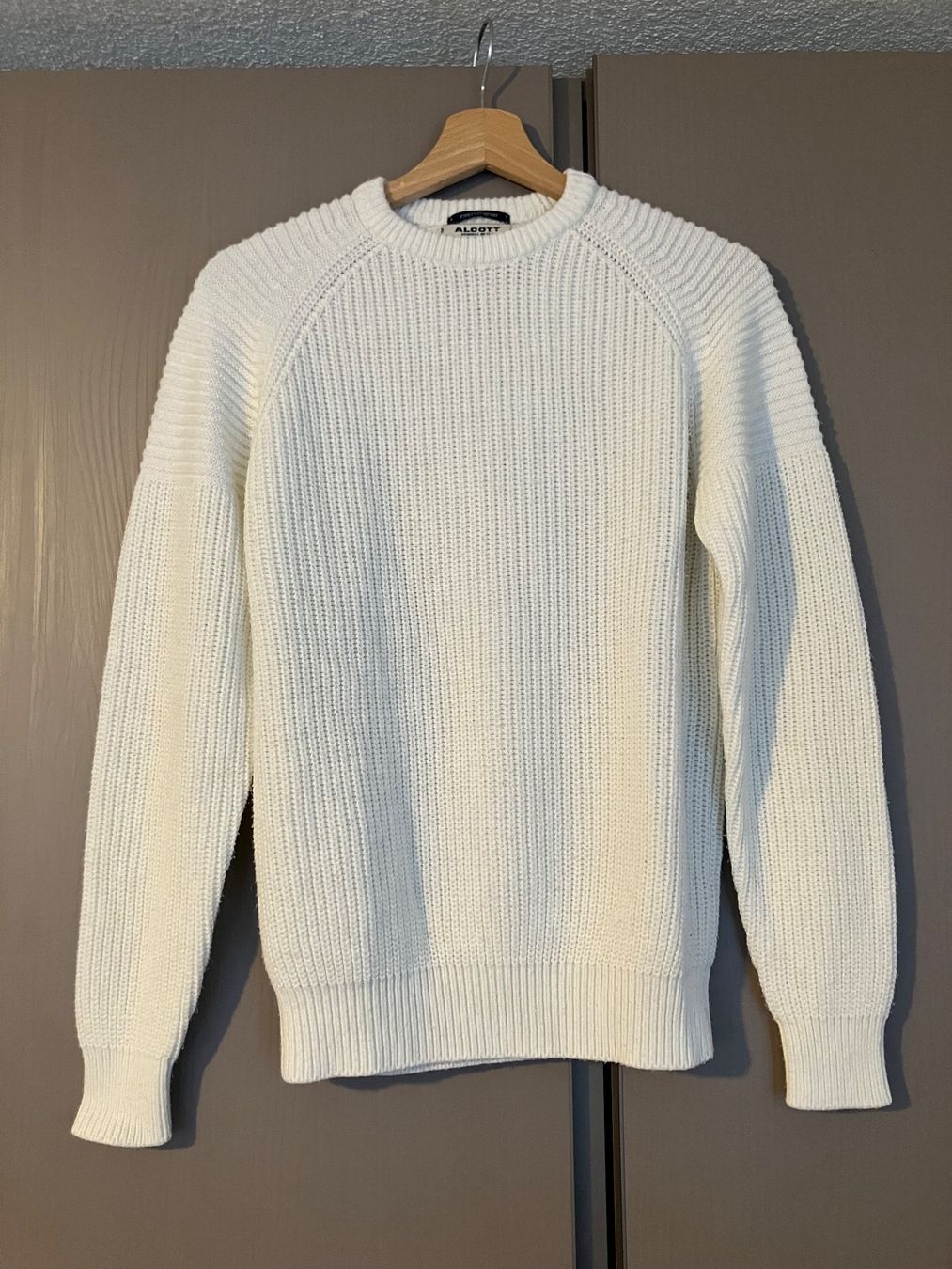 Maglioni & Felpe: Pullover – Usato da Wiesendangen venduto da Luan_24