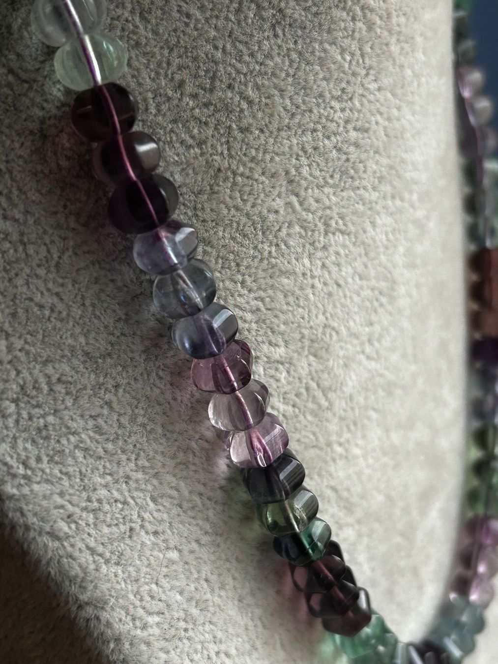 Ketten: Halskette Amethyst & Jadeit + Goldverschluss 750 – Gebraucht aus Dittingen von Bijoubelle 2