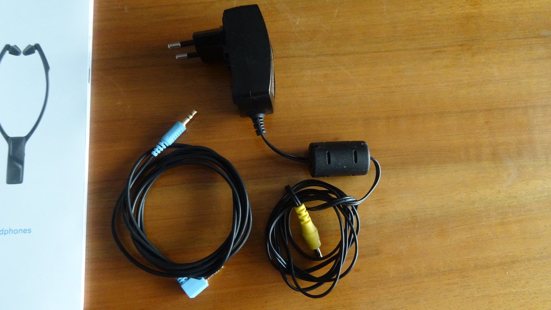 Sennheiser Cuffie: Sennheiser Digitaler TV Kopfhöhrer – Usato da Solothurn venduto da w_keller_2008 5