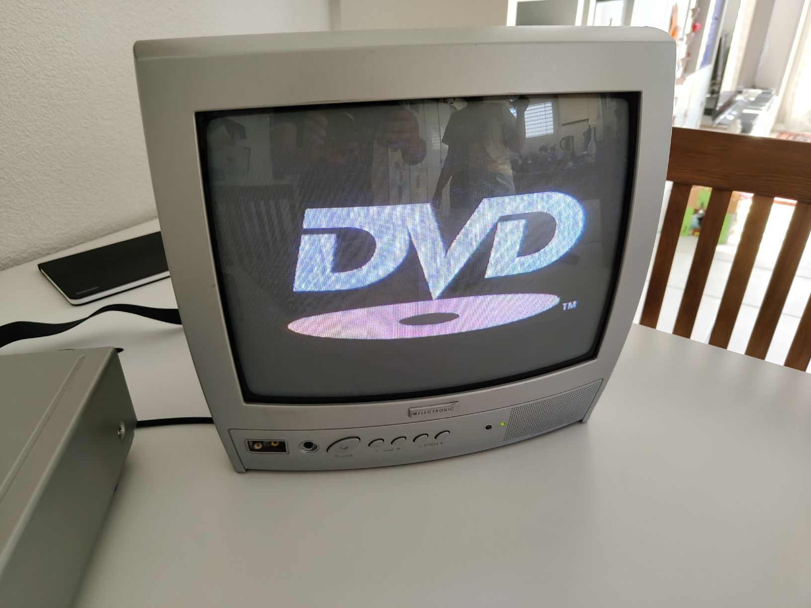Televisori: Melectronics CRT TV / Röhrenfernseher – Usato da Gasel venduto da Realrumblejack 5
