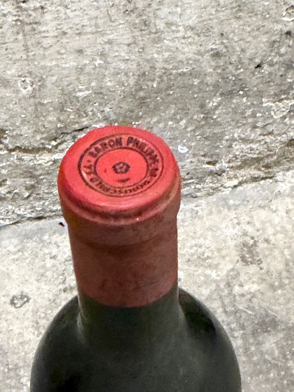 Vino: Saint-Emilion La Bergerie 1962 Baron Philippe de Rothschild – Nuovo (secondo la descrizione) da La Tour-de-Peilz venduto da avediscipule 5