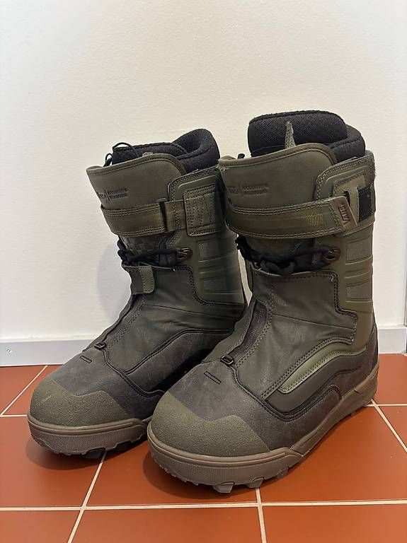 Scarpe da uomo: Vans Snowboardboots (new) – Usato da Zürich venduto da tim_dt6l
