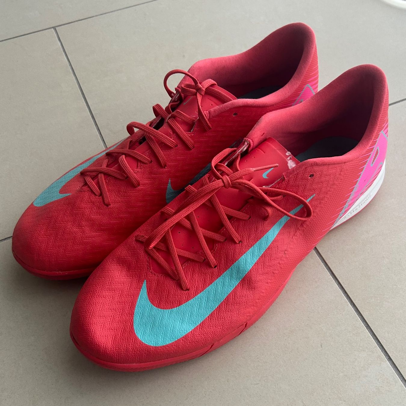 Nike Herrenschuhe: Fussball-Hallenschuhe Nike – Gebraucht aus Wettingen von lauretta17 3