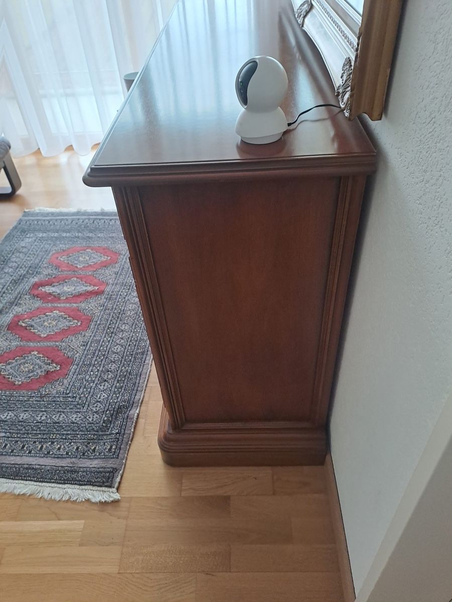 Commodes: Kommode Massiv Holz – D'occasion à Dübendorf par KrisRoss 1