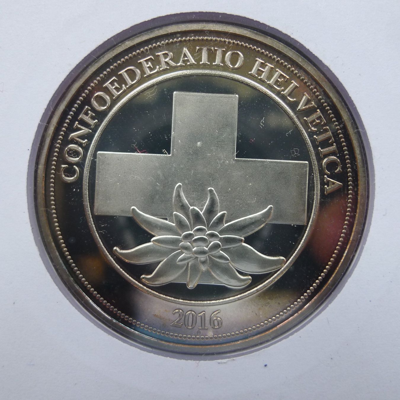 Medaillen: 2016, Numisbrief "Gottardo 2016" mit farbiger Gedenkmedaille – Gebraucht aus Sursee von Luzernerraute 2