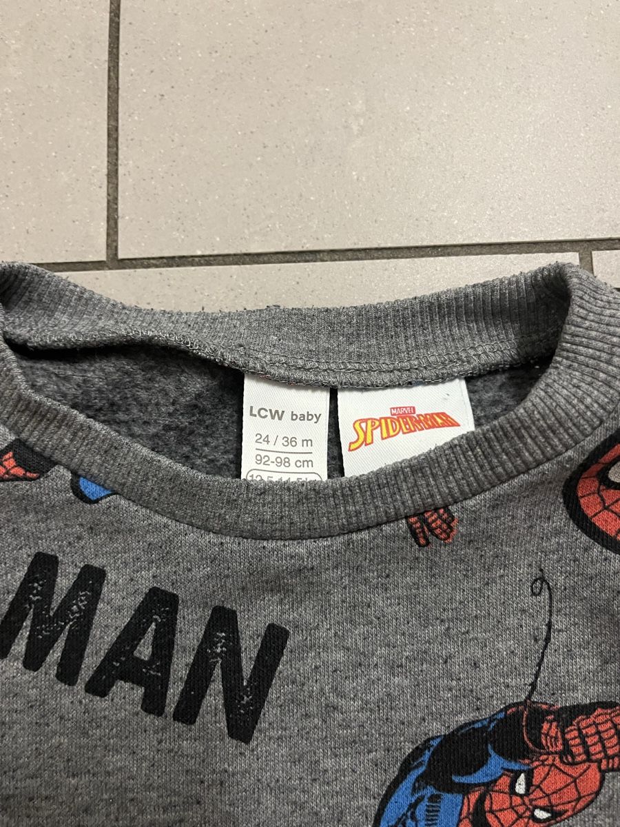 Maglioni & Felpe: Spiderman Pullover, Gr.92/98 – Usato da Zürich venduto da jmg_8005 2