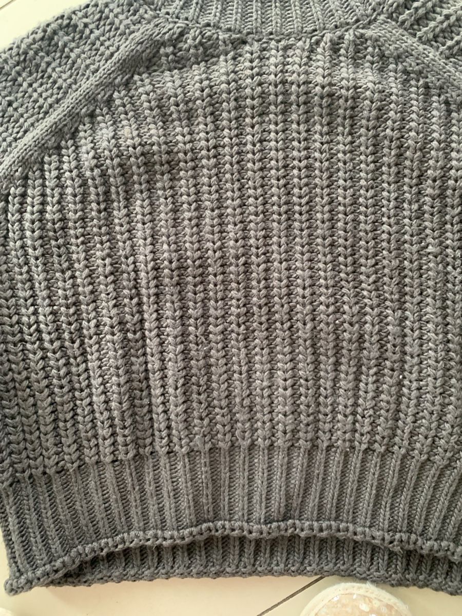 H&M Maglioni & Felpe: Kurzer Stehkragen Pullover von H&M Gr. M dunkelgrau – Usato da Ellikon an der Thur venduto da Bali1999 1