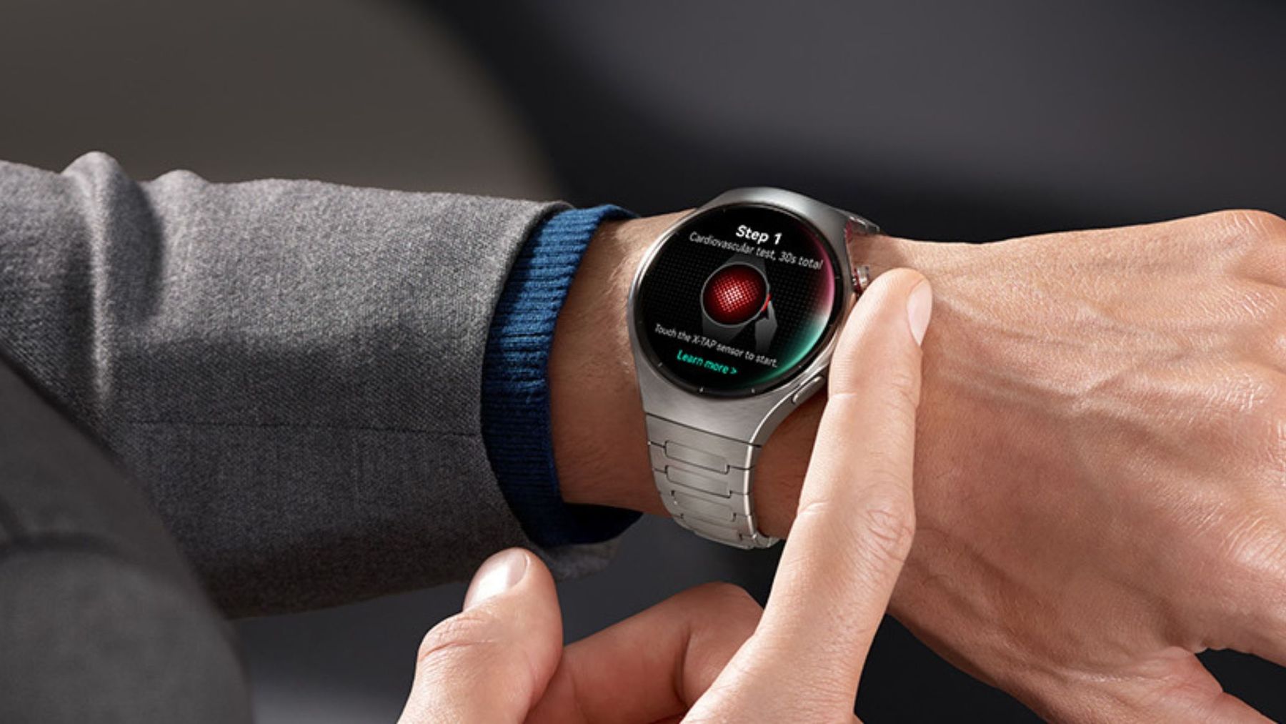Huawei Smartwatch: HUAWEI WATCH 5 TITANIUM SILBER 46 mm  – Nuovo (secondo la descrizione) da Dübendorf venduto da LauraW0102 2