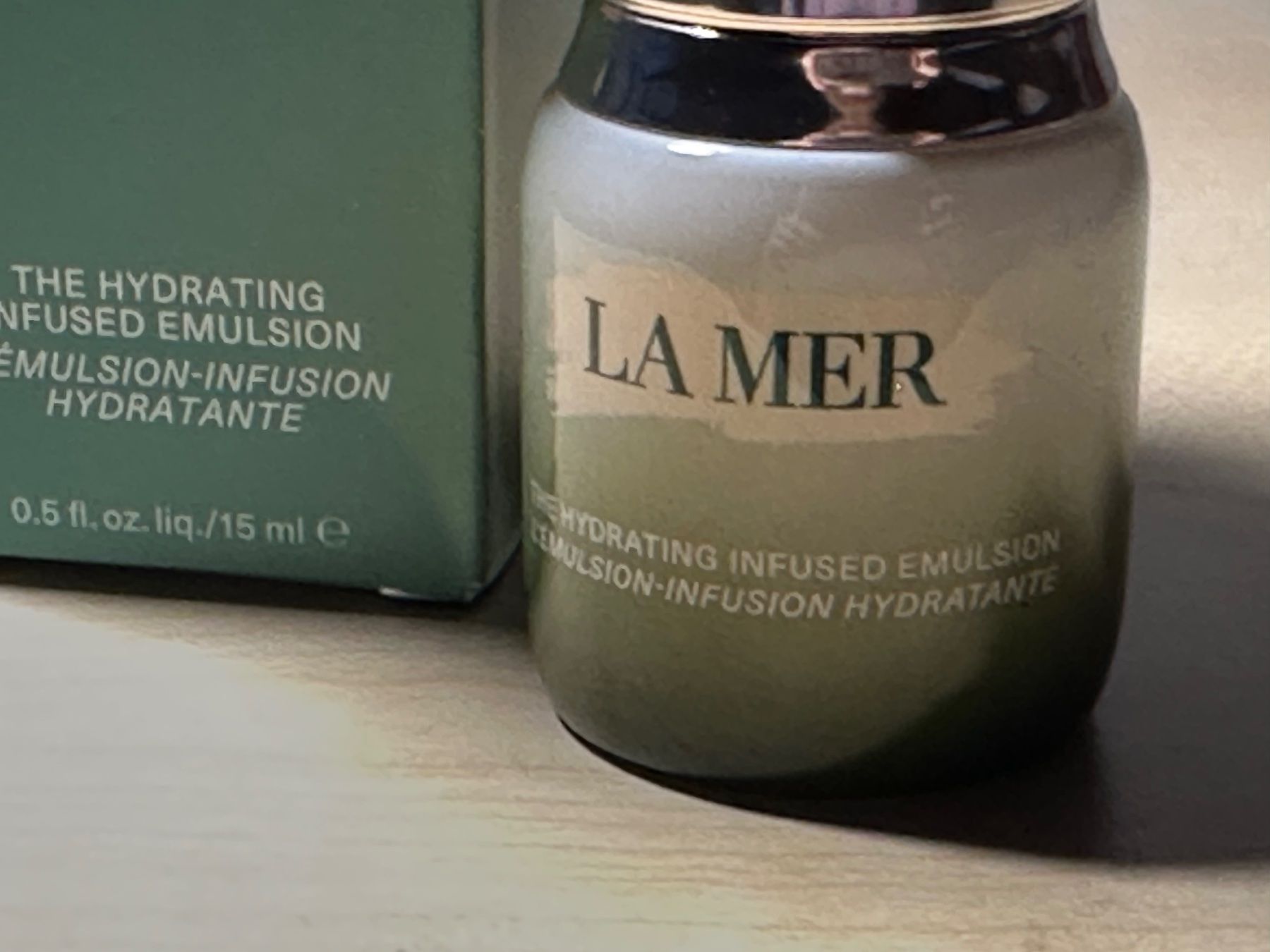 La Mer Cura del viso: Original la Mer, Pflegeemulsion,15ml,neu – Nuovo e nell'imballaggio originale da Aarburg venduto da flacon05 1