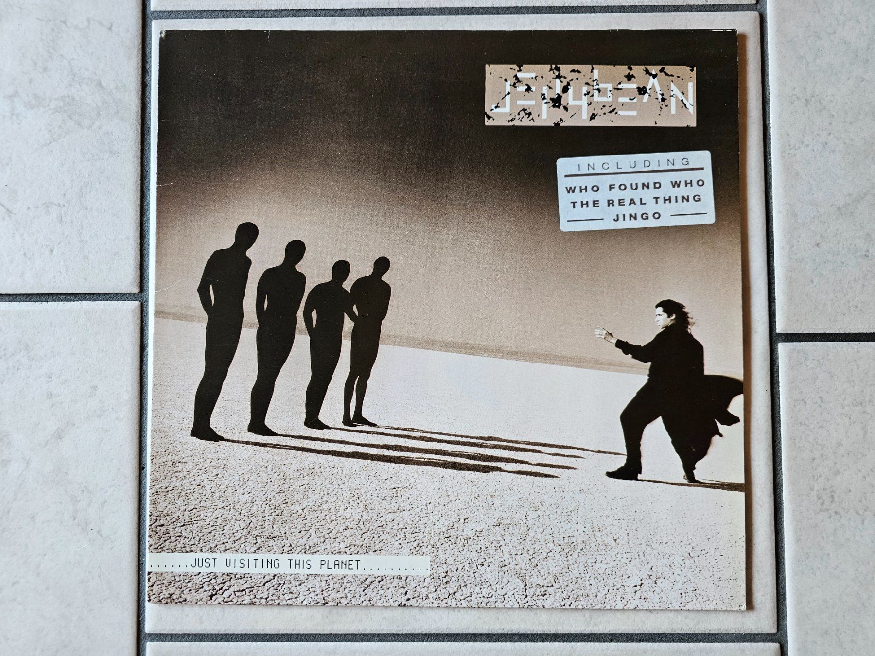 Dischi in vinile: Jellybean  -  Just Visiting This Planet  /  LP – Usato da Schneisingen venduto da backstore24