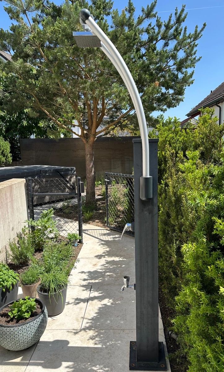 Duschen: Garten-Solardusche – Gebraucht aus Hettlingen von Sivart 1
