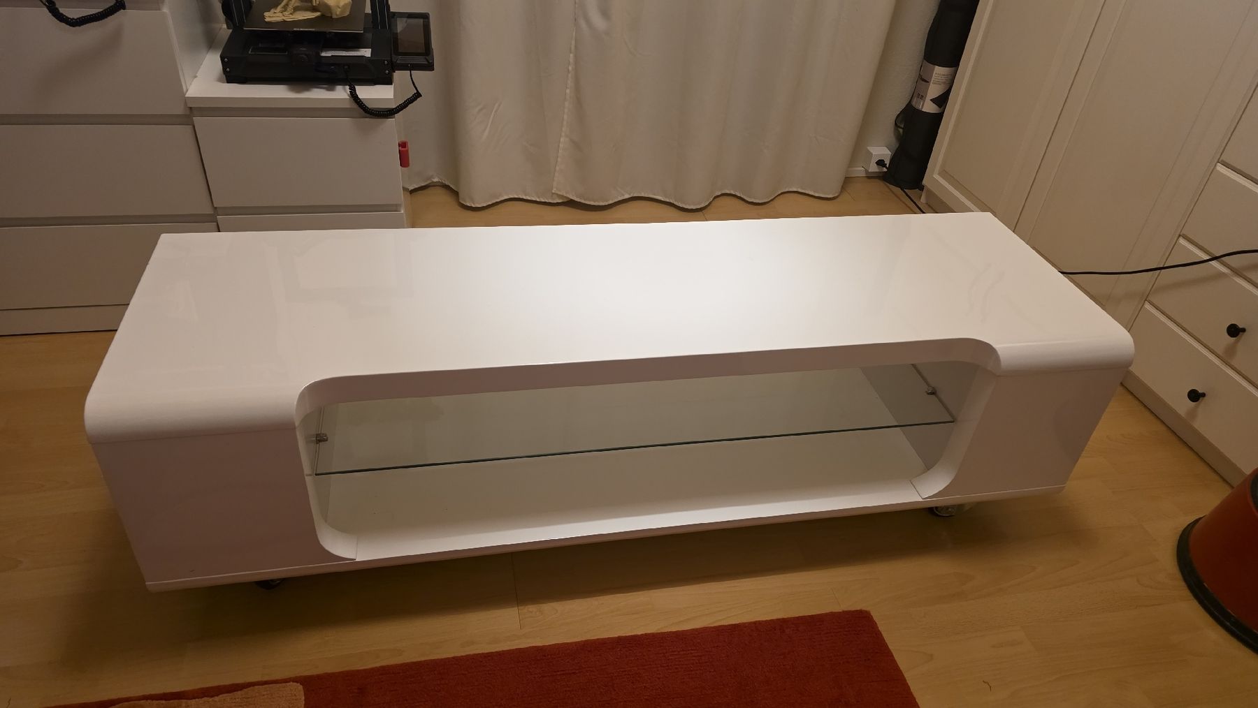 Meubles TV: schönes Designer - Lowboard weiss – D'occasion à Hagenbuch ZH par cougar1