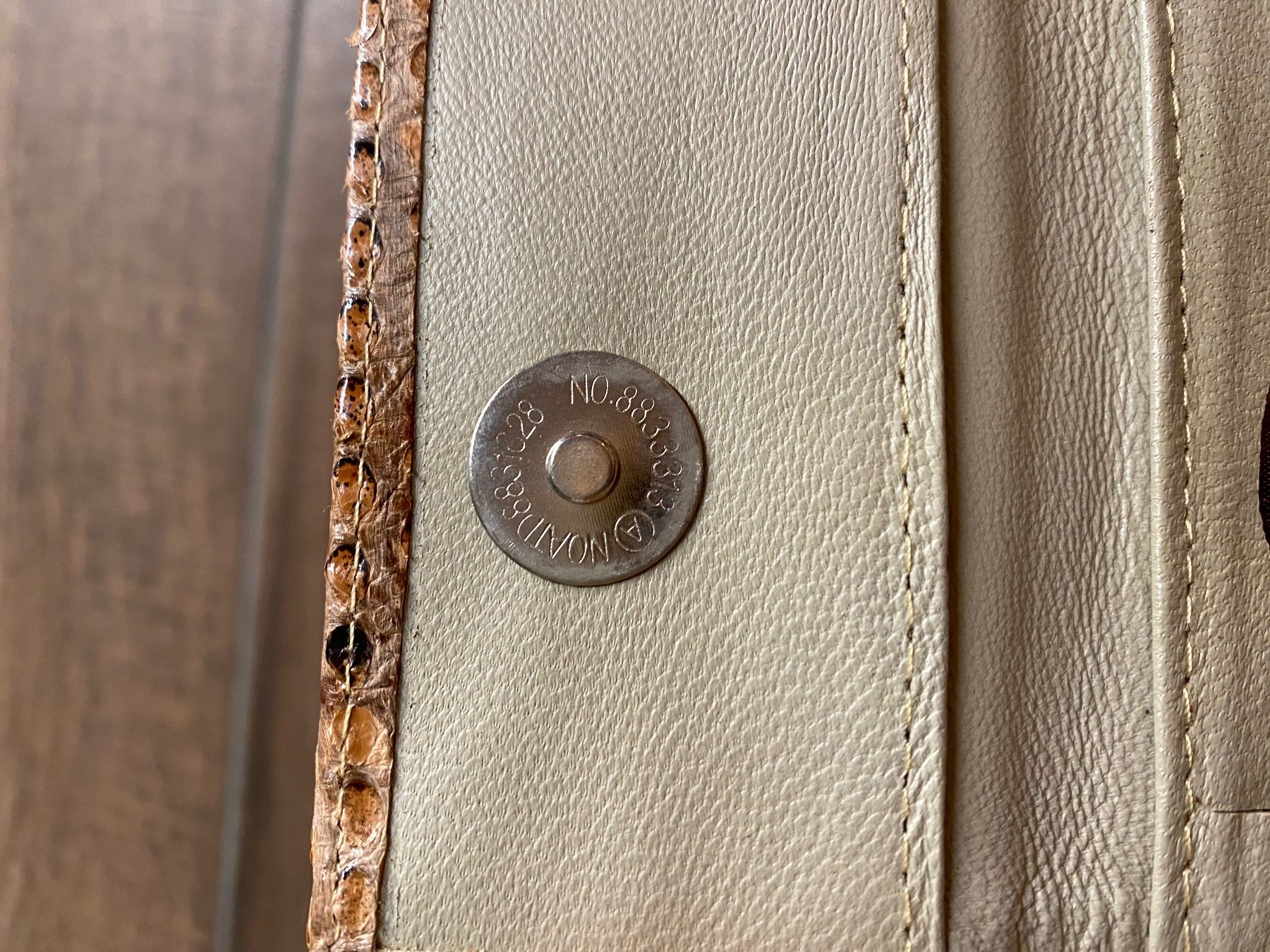 Brieftaschen: Portemonnaie Kroko-Style braun – Gebraucht aus Pratteln von a23_j2gs 8