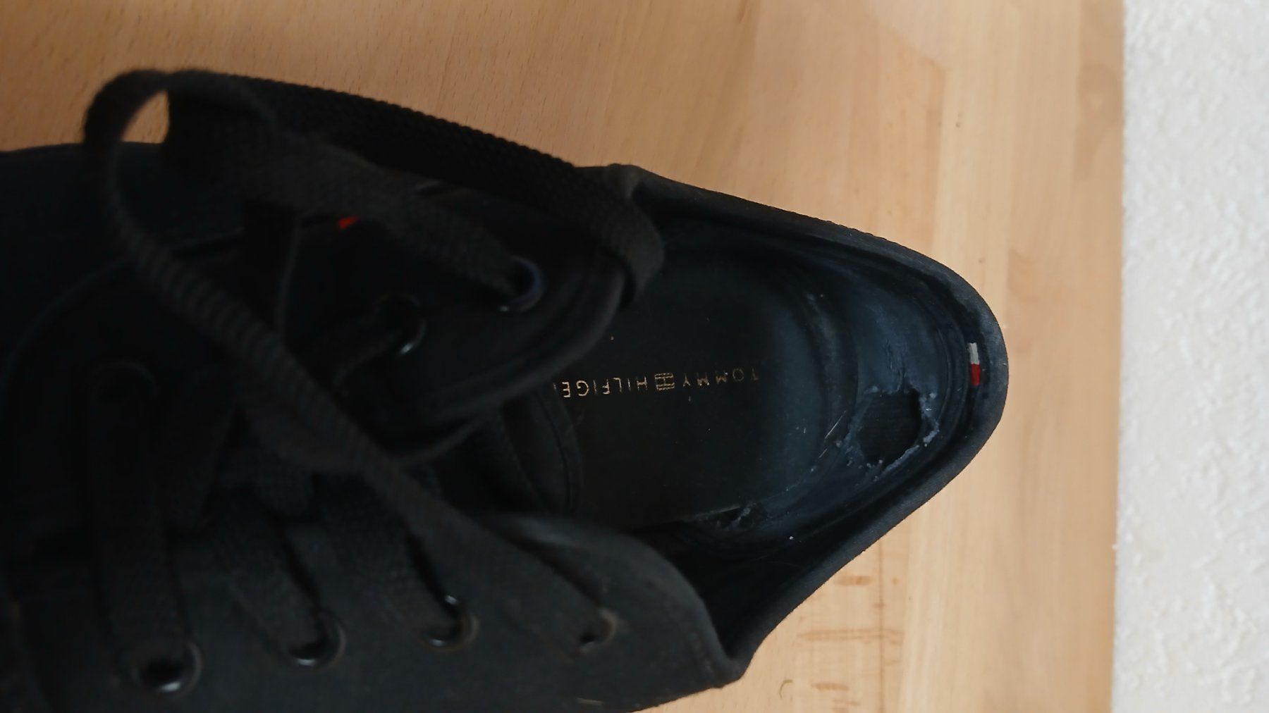 Tommy Hilfiger Scarpe da donna: Tommy Hilfiger Schuhe, schwarz, Grösse 38 – Usato da Schalchen venduto da Ayrastark 3