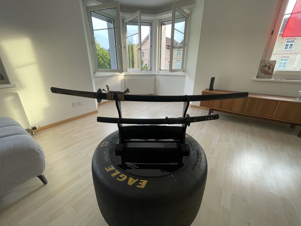 Art international: Katana Samuraischwerter  – D'occasion à Rämismühle par tob_62z6