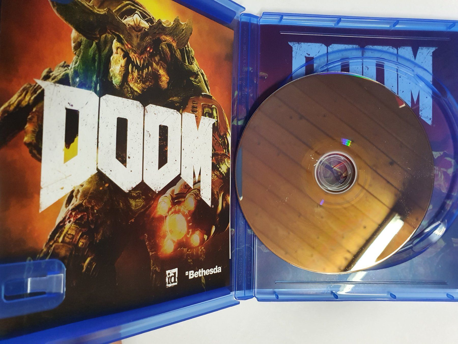 Sony Giochi: PS4 Doom -  Game Sony Playstation 4 – Usato da Oberdorf BL venduto da BaldenEagle 3