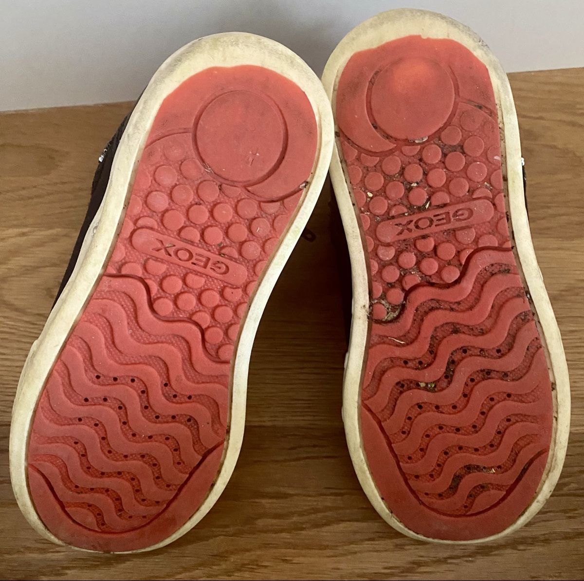 Geox Schuhe für Mädchen: Geox mit Blinkfunktion - Gr. 31 – Gebraucht aus Frenkendorf von Kompasskind 4